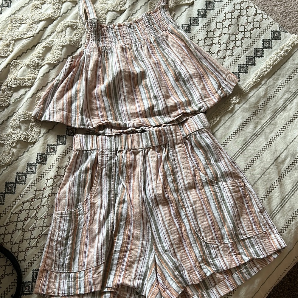 short/cropped tank set  OPEN TO OFFERS